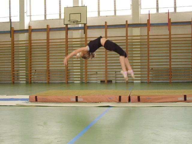 img00009.jpg